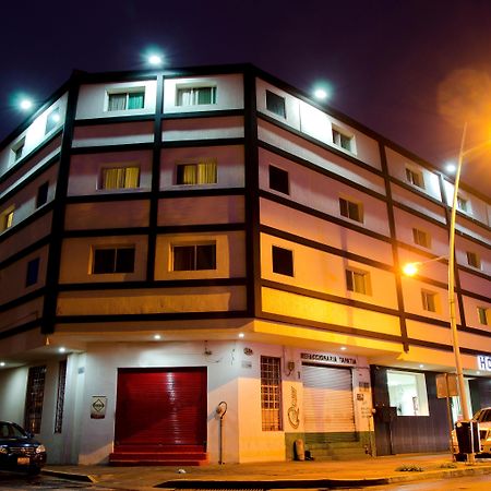 波多诺伏广场中央酒店 瓜达拉哈拉 外观 照片